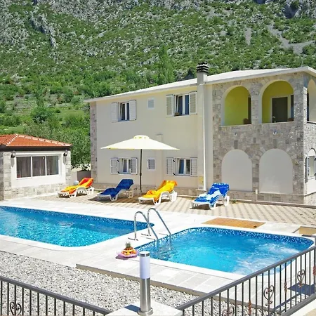 Ctza132 With Private Pool And Jacuzzi Kozica