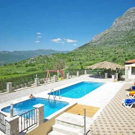 Ctza132 With Private Pool And Jacuzzi